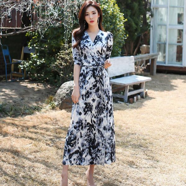 plus size print summer dress evening long vintage party oversize short sleeve beach women dresses robe vestido prom casual, Black;gray
plus size print summer dress evening long vintage party oversize short sleeve beach women dresses robe vestido prom casual, Black;gray