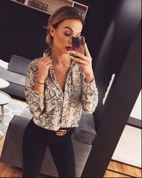fashion snake skin leopard women shirt print elegant v neck loose long sleeve shirts casual streetwear, White
fashion snake skin leopard women shirt print elegant v neck loose long sleeve shirts casual streetwear, White