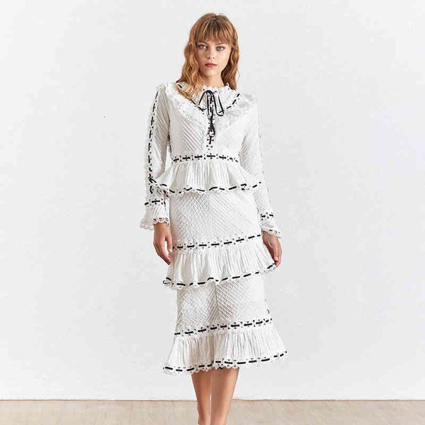 lace vintage print women dress stand collar flare long sleeve high waist hollow out slim midi dresses female summer, Black;gray
lace vintage print women dress stand collar flare long sleeve high waist hollow out slim midi dresses female summer, Black;gray