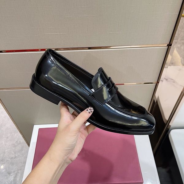 2021 new designer black red paris luxury men shoes full grain leather crocodile pattern handmade cowskin brand leather shoes, Red;white
2021 new designer black red paris luxury men shoes full grain leather crocodile pattern handmade cowskin brand leather shoes, Red;white