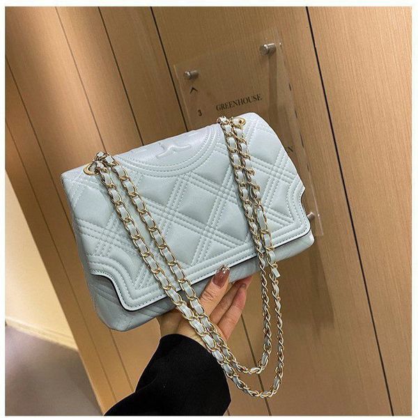 tb new fleming sheepskin rhombic chain clause fashion leisure one shoulder messenger bag small square bag
tb new fleming sheepskin rhombic chain clause fashion leisure one shoulder messenger bag small square bag