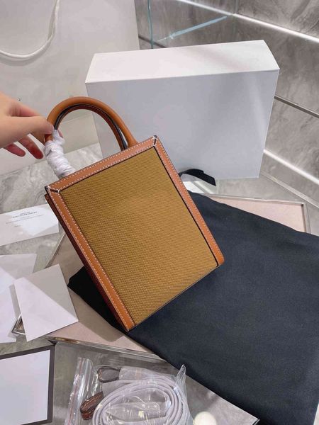 luxurys designers bag saijia's new canvas old flower tote bag low profile, light and convenient, simple vegetable basket, valentine
luxurys designers bag saijia's new canvas old flower tote bag low profile, light and convenient, simple vegetable basket, valentine