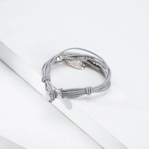 charm bracelets vintage braided rope bracelet hollow heart pendant pearl multilayer women's on hand luxury jewelry gift to girlfriend, Golden;silver
charm bracelets vintage braided rope bracelet hollow heart pendant pearl multilayer women's on hand luxury jewelry gift to girlfriend, Golden;silver