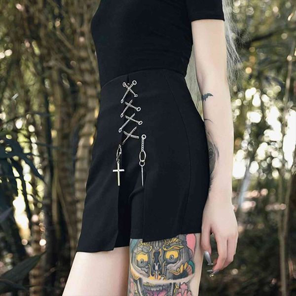 black dark goth skirts womens short punk irregular culottes gothic cool zipper eyelet metal cross decoration fake two piece, White;black
black dark goth skirts womens short punk irregular culottes gothic cool zipper eyelet metal cross decoration fake two piece, White;black