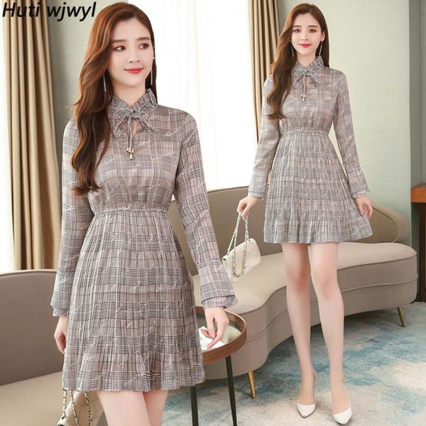 casual dresses 2021 vintage female plaid mini autumn winter plus size solid long sleeve dress elegant women bodycon party vestidos, Black;gray
casual dresses 2021 vintage female plaid mini autumn winter plus size solid long sleeve dress elegant women bodycon party vestidos, Black;gray