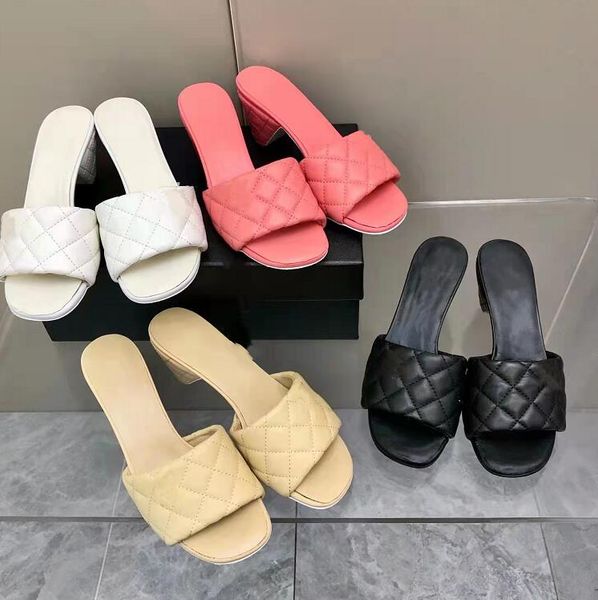 2022 designer women shoes sandal quality rhomboid scrub dermis slipper pearl color summer outdoor fashion six centimeter high heeled sandal, Black
2022 designer women shoes sandal quality rhomboid scrub dermis slipper pearl color summer outdoor fashion six centimeter high heeled sandal, Black