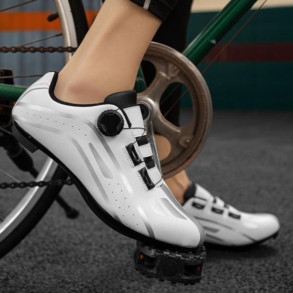men self lock road cycling shoes breathable boa bike training sneakers professional bicycle riding triathlon racing 35-47 footwear, Black
men self lock road cycling shoes breathable boa bike training sneakers professional bicycle riding triathlon racing 35-47 footwear, Black