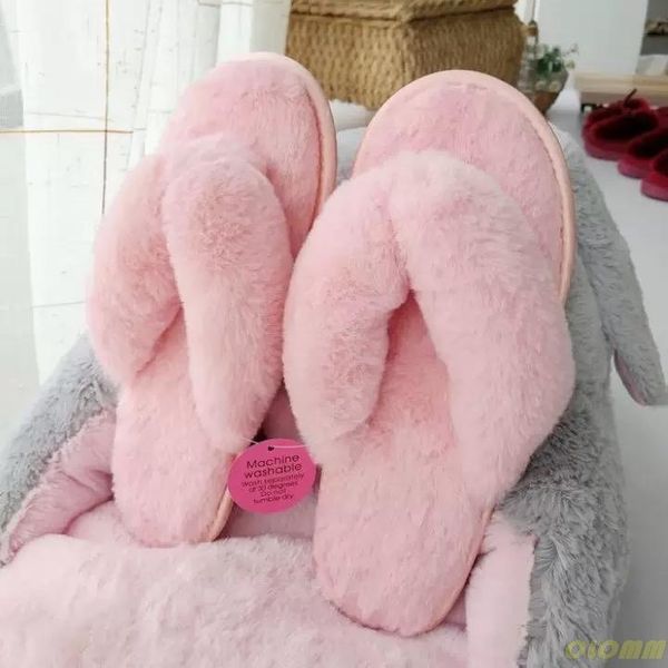 slippers in 2021 winter fashion women home faux fur warm shoes woman slip on flats female flip flops pink plus size 36-41, Black
slippers in 2021 winter fashion women home faux fur warm shoes woman slip on flats female flip flops pink plus size 36-41, Black