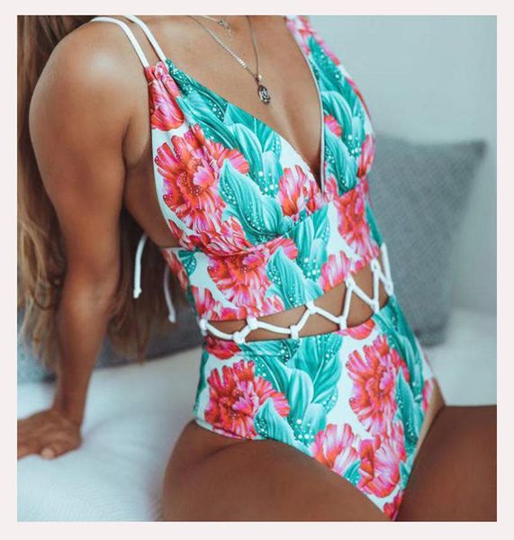 hollow up one piece swimsuit female v neck swimwear women lace monokini double-sided bodysuits bathers bathing suit one-piece suits
hollow up one piece swimsuit female v neck swimwear women lace monokini double-sided bodysuits bathers bathing suit one-piece suits