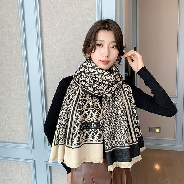 2021 and new fashion scarf diro letter imitation cashmere bib medium long live warm shawl female, Blue;gray
2021 and new fashion scarf diro letter imitation cashmere bib medium long live warm shawl female, Blue;gray