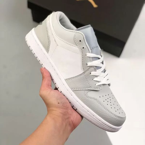 2021 pairs university mens 1 unc basketball shoes gold smoke grey varsity red obsidian low 1s women yellow banned bred chicago black toe cou
2021 pairs university mens 1 unc basketball shoes gold smoke grey varsity red obsidian low 1s women yellow banned bred chicago black toe cou