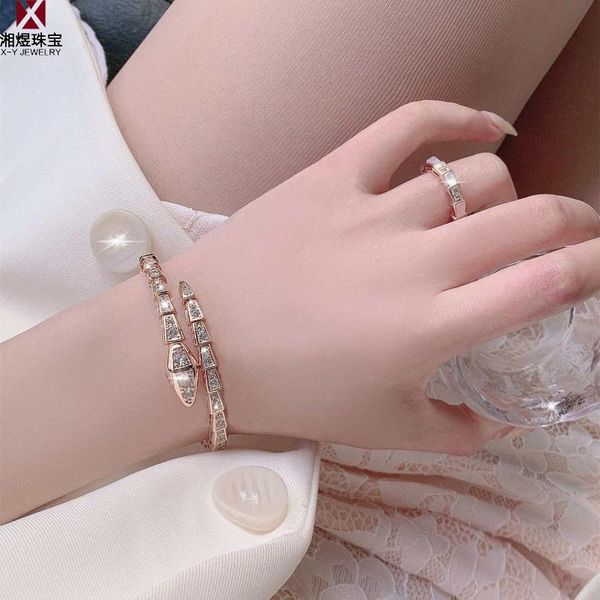 bangle bvlg spring snake bracelet 18k rose gold platinum european and american temperament narrow version open bone, Black
bangle bvlg spring snake bracelet 18k rose gold platinum european and american temperament narrow version open bone, Black