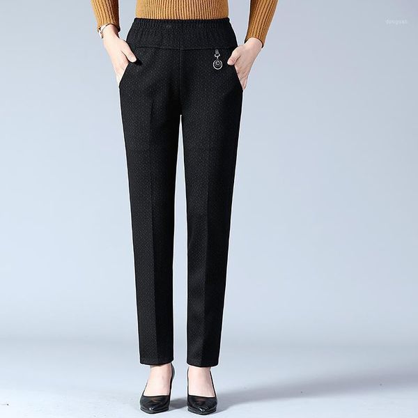 women's pants & capris autumn middl aged women 2021 elastic waist casual straight female trousers plus size clothing, Black;white
women's pants & capris autumn middl aged women 2021 elastic waist casual straight female trousers plus size clothing, Black;white