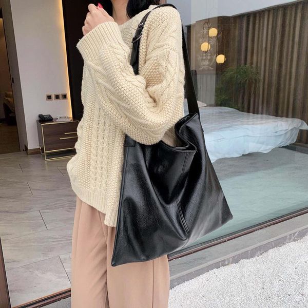 designer fashion large capacity women pu leaather handbags female shoulder bag ladies crossbody massage bags waist
designer fashion large capacity women pu leaather handbags female shoulder bag ladies crossbody massage bags waist