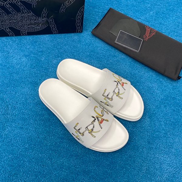 2021ss new men sandals shoes slippers print slide summer spring wide flat male sandals slipper with box dust bag 38-45, Black
2021ss new men sandals shoes slippers print slide summer spring wide flat male sandals slipper with box dust bag 38-45, Black