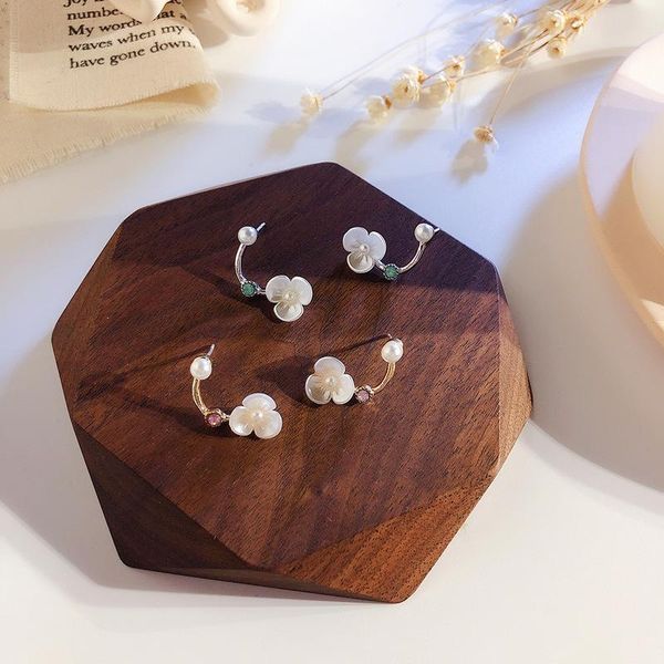 stud silver needle korea style simple shell flower small earrings imitation pearl for girl women accessories jewelry, Golden;silver
stud silver needle korea style simple shell flower small earrings imitation pearl for girl women accessories jewelry, Golden;silver