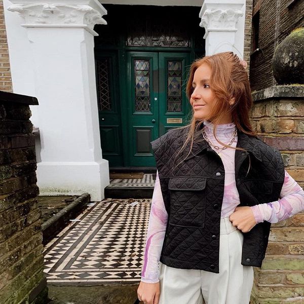 women's vests women turn-down collar sleeveless waistcoat ladies solid color cotton vest jacket single breasted warm coat with pockets, Black;white
women's vests women turn-down collar sleeveless waistcoat ladies solid color cotton vest jacket single breasted warm coat with pockets, Black;white