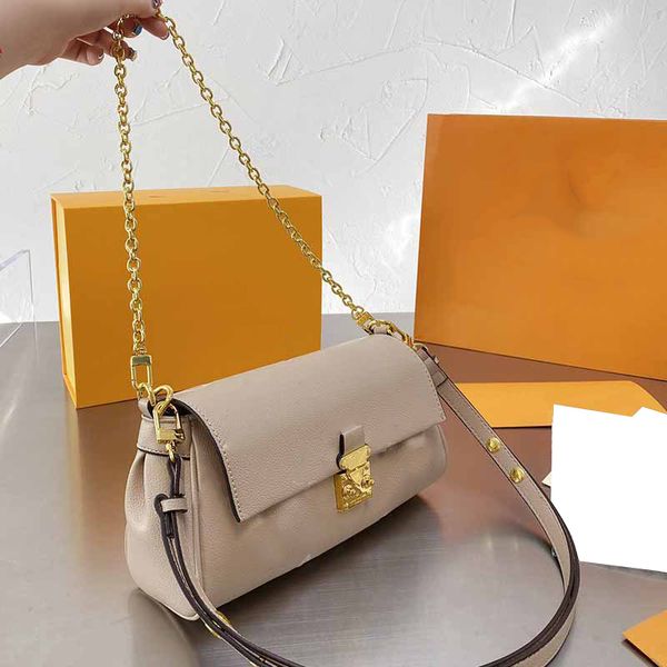 baguette shoulder bag woman handbag purse favourite crossbody bags gold chain grained real leather embossed old flower magnetic lock removab
baguette shoulder bag woman handbag purse favourite crossbody bags gold chain grained real leather embossed old flower magnetic lock removab