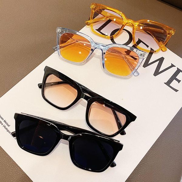 sunglasses oloey gradient women brand designer black fashion large square eyewear street shooting trendy hiking uv400 zonnebril, White;black
sunglasses oloey gradient women brand designer black fashion large square eyewear street shooting trendy hiking uv400 zonnebril, White;black