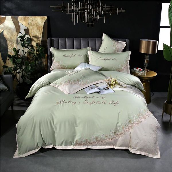 bedding sets embroidered green duvet cover set premium soft egyptian cotton /king size 4pcs 1bed sheet 2pillowcases
bedding sets embroidered green duvet cover set premium soft egyptian cotton /king size 4pcs 1bed sheet 2pillowcases