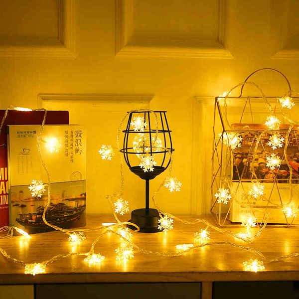 christmas led snowflake lamp string flashing all over the sky star day decorative small color gift
christmas led snowflake lamp string flashing all over the sky star day decorative small color gift