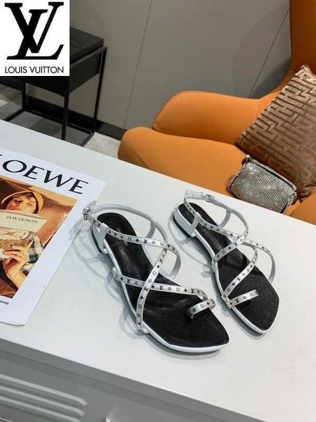 sandals thongs designer mules luxury women slippers casual slides handmade shoes walking tennis ik23, Black;white
sandals thongs designer mules luxury women slippers casual slides handmade shoes walking tennis ik23, Black;white