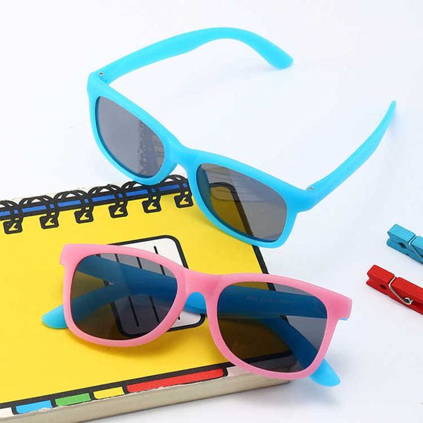 polarized children's sunglasses tr90 lightweight flexible frame fashion glasses, Blue
polarized children's sunglasses tr90 lightweight flexible frame fashion glasses, Blue