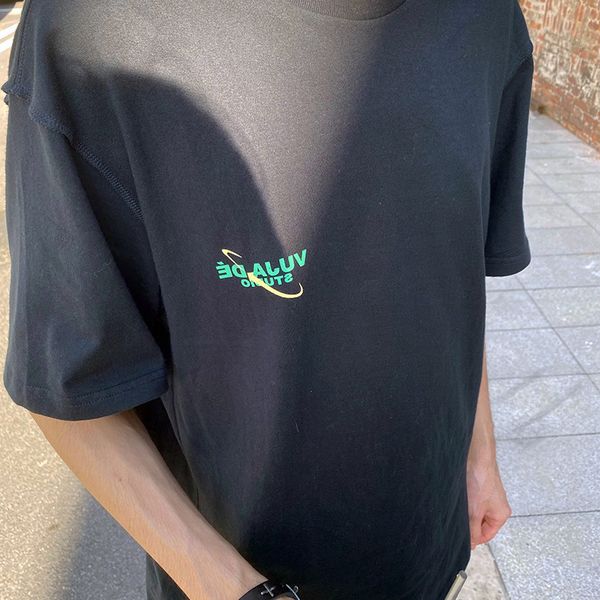 brand vujade kenijima fashion brand high street vibe style slogan letter loose simple short sleeve lovers t-shirt men and women, White;black
brand vujade kenijima fashion brand high street vibe style slogan letter loose simple short sleeve lovers t-shirt men and women, White;black