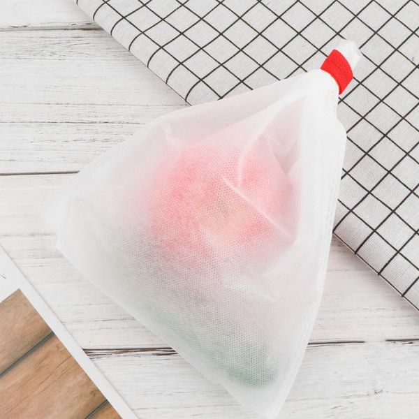 planters & pots 100pcs nonwoven fruits nursery bags drawstring plant grow fabric seedling for grapes gardening protection (20x30cm, ra
planters & pots 100pcs nonwoven fruits nursery bags drawstring plant grow fabric seedling for grapes gardening protection (20x30cm, ra