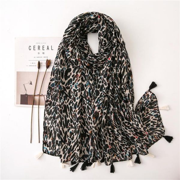 scarves 2021 summer style leopard print cotton scarf women's beach sarong shawl, Blue;gray
scarves 2021 summer style leopard print cotton scarf women's beach sarong shawl, Blue;gray