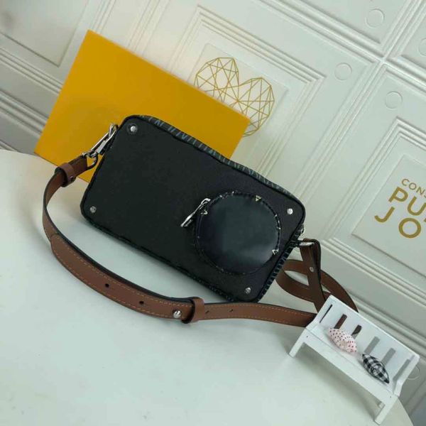 designer messenger 69688 high handbag fashion bag shoulder female women men quality leather shoulder bag luxury waist bag evening bags clutc
designer messenger 69688 high handbag fashion bag shoulder female women men quality leather shoulder bag luxury waist bag evening bags clutc