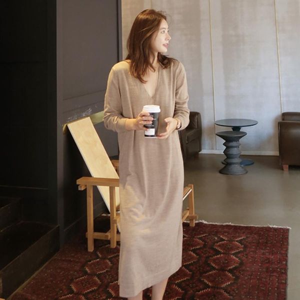casual dresses women 2021 autumn winter fashion long sleeve v-neck sweater dress fermasler warm knitted sweaters pullover vestidos x429, Black;gray
casual dresses women 2021 autumn winter fashion long sleeve v-neck sweater dress fermasler warm knitted sweaters pullover vestidos x429, Black;gray
