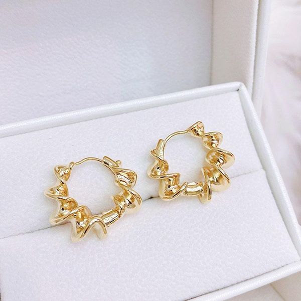 hoop & huggie 14k real gold plated earrings for women korean personalized spiral exquisite luxury earring fashion trendy fine jewelry, Golden;silver
hoop & huggie 14k real gold plated earrings for women korean personalized spiral exquisite luxury earring fashion trendy fine jewelry, Golden;silver