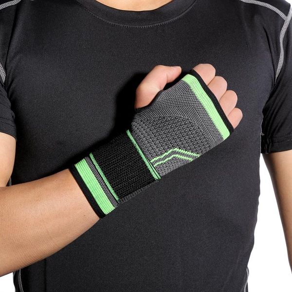 wrist support 1pc carpal tunnel professional sports supplies portable volleyball gloves protector, Black;red
wrist support 1pc carpal tunnel professional sports supplies portable volleyball gloves protector, Black;red