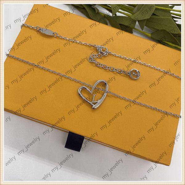 21ss jewelry designer luxurys ladies pendant necklaces fashion gold necklace man woman nice quality women party wedding lovers gift, Silver
21ss jewelry designer luxurys ladies pendant necklaces fashion gold necklace man woman nice quality women party wedding lovers gift, Silver