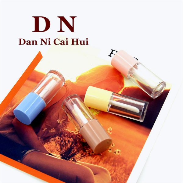 factory wholesale design dn new small sample 2ml multi color lip glaze empty lip color tube cosmetic packaging material
factory wholesale design dn new small sample 2ml multi color lip glaze empty lip color tube cosmetic packaging material