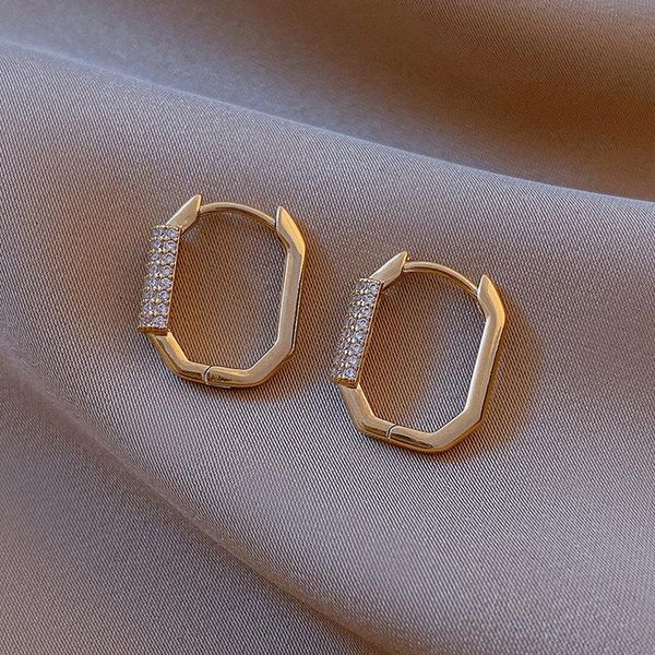 hoop & huggie origin summer minimalist gold shiny rhinestones rectangle earrings for women brass hollow out geometric jewelry, Golden;silver
hoop & huggie origin summer minimalist gold shiny rhinestones rectangle earrings for women brass hollow out geometric jewelry, Golden;silver