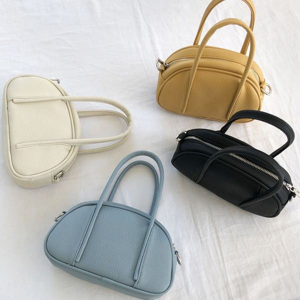 niche messenger bun bag 2021 one-shoulder soft leather handbag small and versatile fashion new female design simple ktagr
niche messenger bun bag 2021 one-shoulder soft leather handbag small and versatile fashion new female design simple ktagr