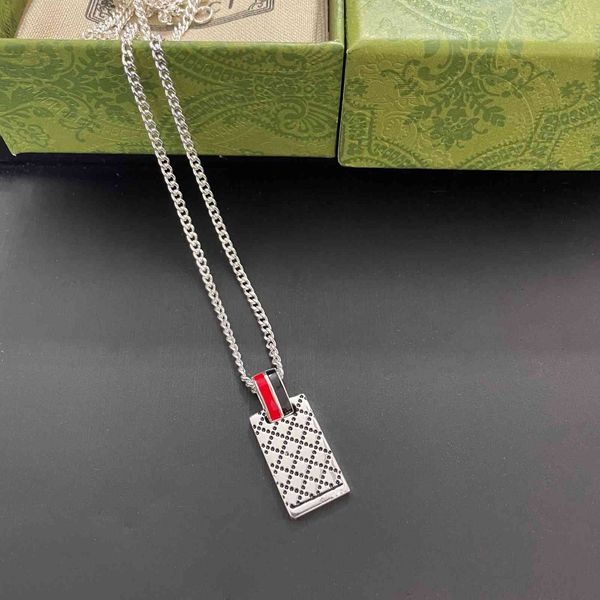 rectangular lingge necklace drop glue red black color pendant couple's clavicle chain sweater black friday deals, Golden;silver
rectangular lingge necklace drop glue red black color pendant couple's clavicle chain sweater black friday deals, Golden;silver