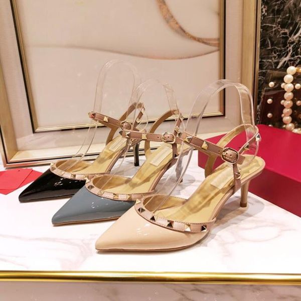 dress shoes luxury design women's pointed toe ankle straps pumps genuine leather rivet low thin heels sandals 34-42, Black
dress shoes luxury design women's pointed toe ankle straps pumps genuine leather rivet low thin heels sandals 34-42, Black
