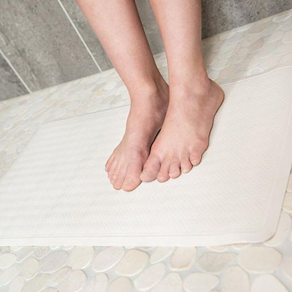 pack eco-friendly bathroom rubber mat anti-slip rectangle shape with suction cup simple shower accessory bath mats
pack eco-friendly bathroom rubber mat anti-slip rectangle shape with suction cup simple shower accessory bath mats