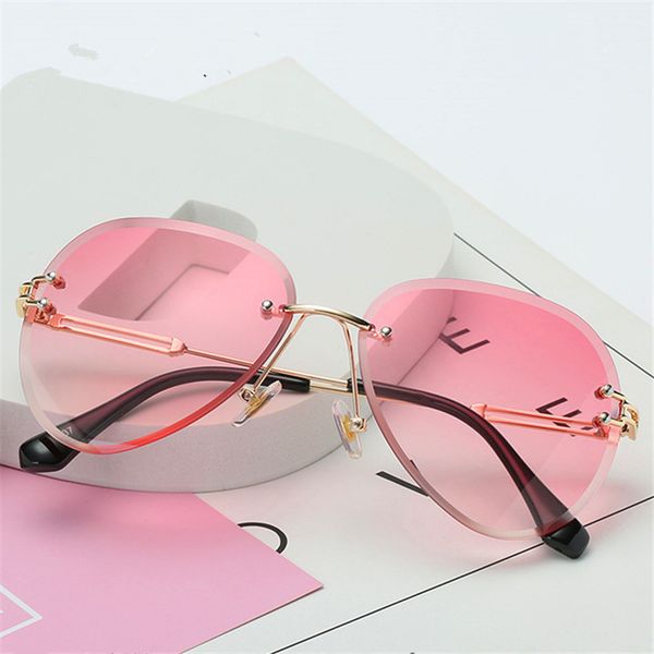 luxury designer sunglasses xojox rimless women fashion designer sun glasses metal farme gradient shades cutting lens famale goggles uv400 06, White;black
luxury designer sunglasses xojox rimless women fashion designer sun glasses metal farme gradient shades cutting lens famale goggles uv400 06, White;black