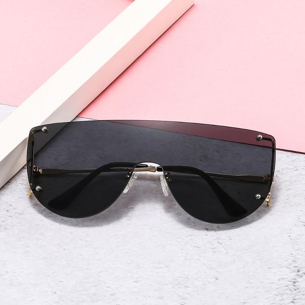 outdoor eyewear one piece sunglasses for women vintage oversized square flat sun glasses men wide leg cool hip hop shades femal
outdoor eyewear one piece sunglasses for women vintage oversized square flat sun glasses men wide leg cool hip hop shades femal