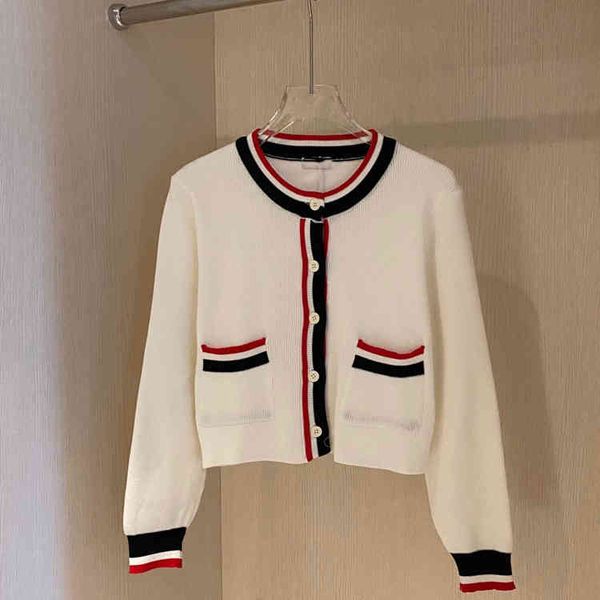 autumn fashion tb contrast color knitted cardigan college style commuter round neck coat women can, White
autumn fashion tb contrast color knitted cardigan college style commuter round neck coat women can, White