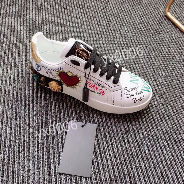 2021 men's shoes business dress luxurious men 35-41 kaws lulu loafers high grade hand customized breathable british trend color polishe, Red;white
2021 men's shoes business dress luxurious men 35-41 kaws lulu loafers high grade hand customized breathable british trend color polishe, Red;white
