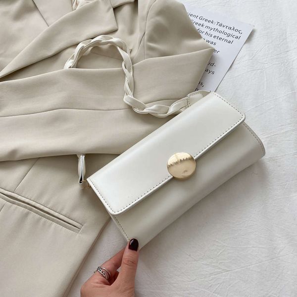 vintage pu leather women's digner purse handbag underarm bag elegant ladi small flap shoulder msenger sac a main femme
vintage pu leather women's digner purse handbag underarm bag elegant ladi small flap shoulder msenger sac a main femme