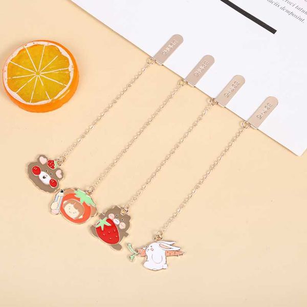 2pc cartoon bear pendant bookmark creative exquisite metal pattern book mark page folder marker office school supplies
2pc cartoon bear pendant bookmark creative exquisite metal pattern book mark page folder marker office school supplies