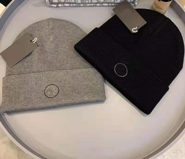 2022 fashion beanie classic letter skull cold cap man woman warm fall winter fitted 2 color hats quality, Blue;gray
2022 fashion beanie classic letter skull cold cap man woman warm fall winter fitted 2 color hats quality, Blue;gray