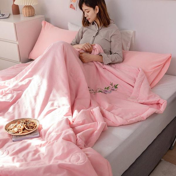 the comfy bedding one pieces luxury soft silk thin quilt air conditioner summer cool satin blanket double queen king comforters & sets
the comfy bedding one pieces luxury soft silk thin quilt air conditioner summer cool satin blanket double queen king comforters & sets