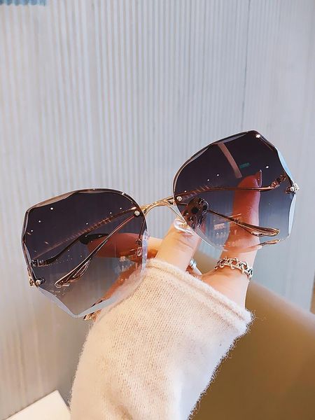 sunglasses special offer personality avant-garde butterfly women round face fashion light color elegant temperamentframeless, White;black
sunglasses special offer personality avant-garde butterfly women round face fashion light color elegant temperamentframeless, White;black